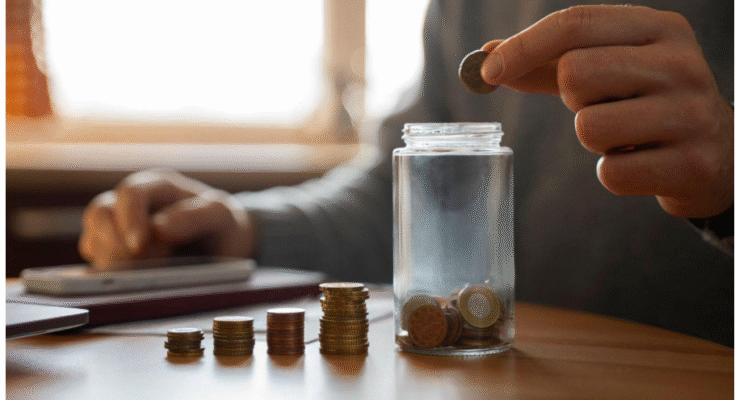 Illustration showing key features of a zero balance bank account with mobile banking and savings elements